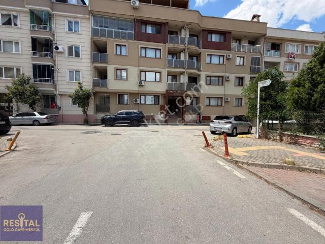 Ertugrul Mahallesi Okullar Bolgesinde Kiralık 4+1 Dubleks Daire