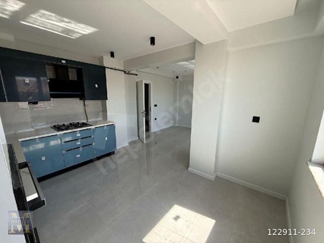 ERTUGRULGAZİ MAHALLESİ 2+1 DUBLEKS TERASLI SIFIR DAİRE