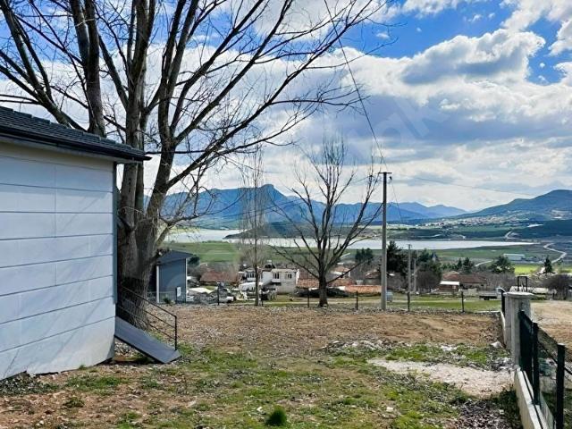 Ertunç'tan Satılık 650m2 Arsa İçinde 50 m2 Ev
