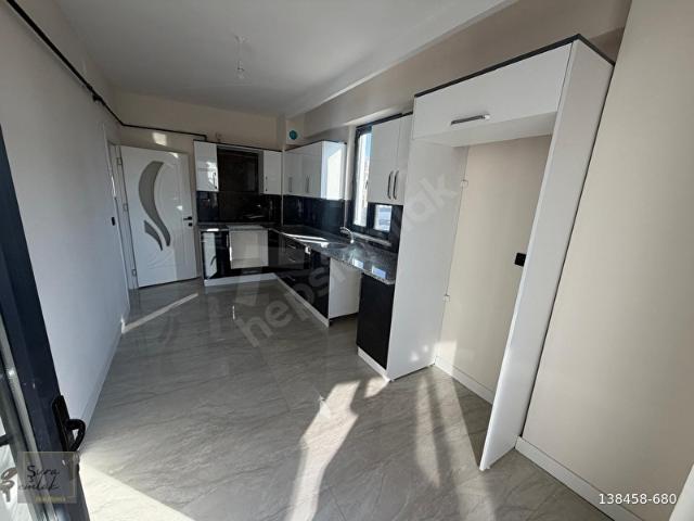 ERTAŞ CADDESİ ALTI KANALIN ALTI SATILIK 2+1 DAİRELER