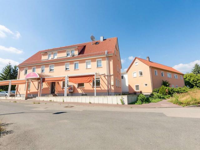 Ertragsstarkes Investment mit Spielhalle und Monteurunterkunft
