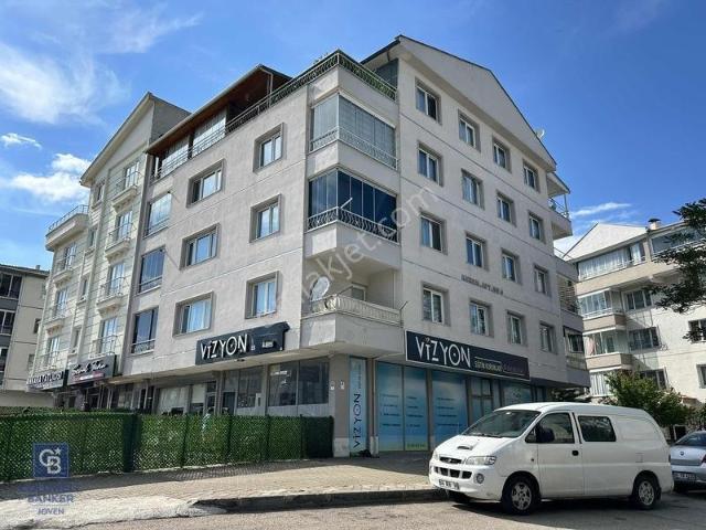 Eryaman Mahallesi Teraslı 5+1 Satılık Dubleks Daire