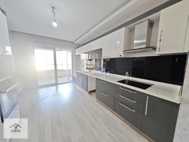 Eryaman Susuz'da 4+1 Ara Katta Harika Geniş Kiralık Sitede Daire