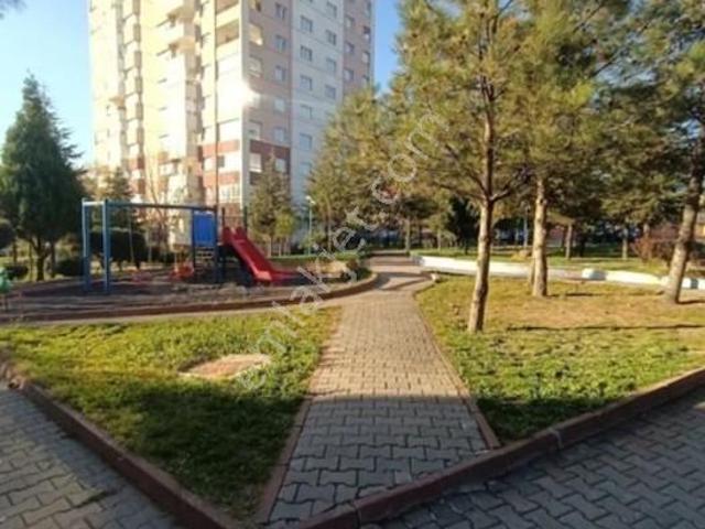 eryaman'da 3.etap Sümeyra 2 Sitesi'nde 3+1 Kiralık Daire