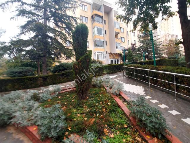 Eryaman'da Metro Yakını 62 M2 1+1 Kiralık Daire