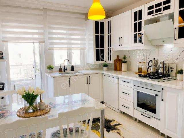 Eryamanda Yapılı, Ferah,manzaralı Satılık 3+1 Daire
