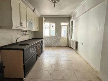 Erzurum Mumcu Mahallesi'nde Kiralık 3+1 Geniş Daireler