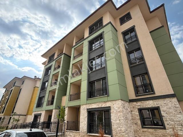 Erzurum Soğuk Çermik Toki'de Kiralık 2+1 Merkezi Isıtmalı Daire
