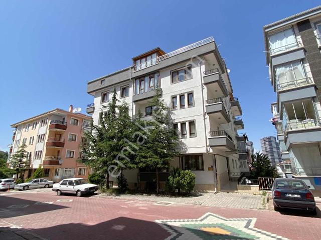 Ewax Propertyden Pursaklarda Satılık 5+2 Daire Araç Takaslı