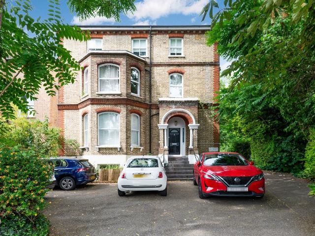 Ewell Road, Surbiton KT6, 1 bed flat to rent, £1,450 pcm | PrimeLocation