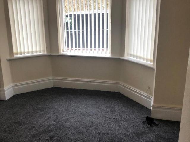 Ewing Close, Manchester, M8 5BS, United Kingdom | 1 bed apartment for rent #140397191 | Rentberry