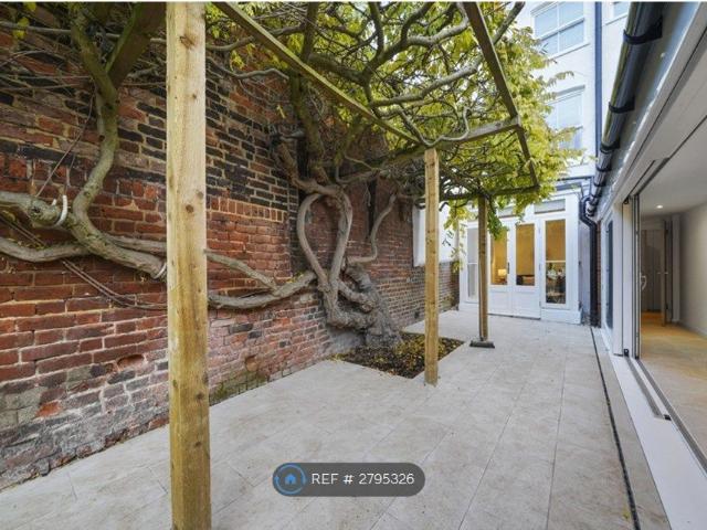 Eton High Street, Eton, Windsor SL4, 5 bed terraced house to rent, £7,800 pcm | PrimeLocation