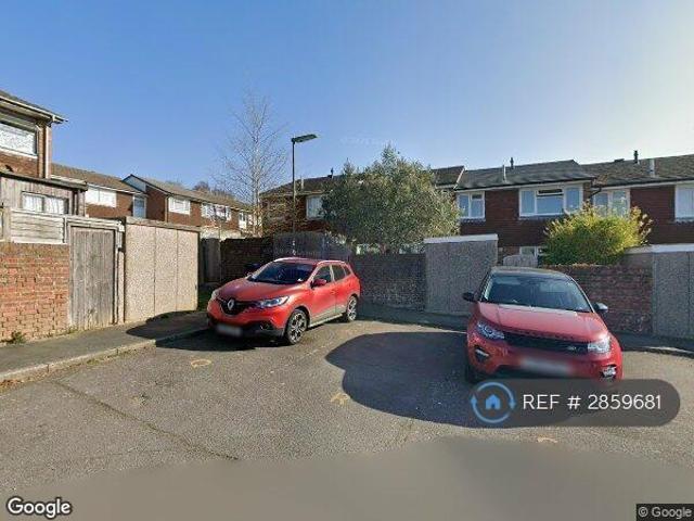 Eton Place, Farnham, GU9 1 bed in a house share to rent £520 pcm £120 pw