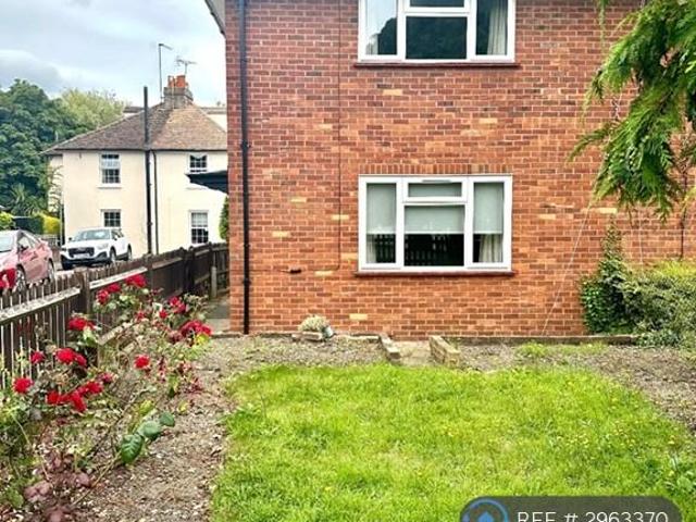 Eton Square, Eton, Windsor, SL4 2 bed semi detached house to rent £1,850 pcm £427 pw