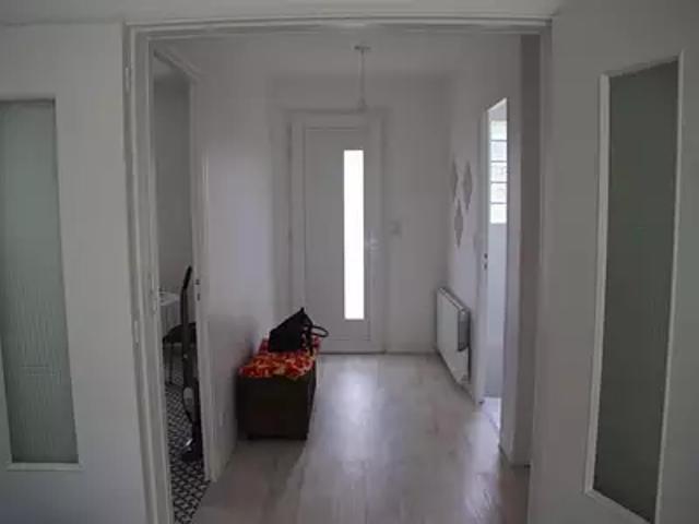 Etaules 17750 Location appartement 5 pièces t5 jardin balcon