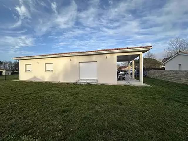 Etauliers 33820 Achat / Vente maison 5 pièces t5 au dernier étage
