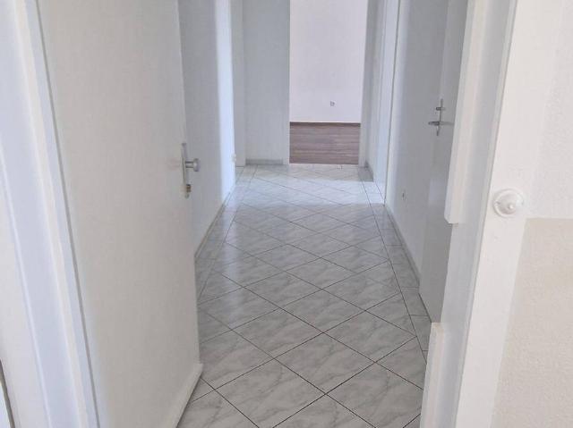 Etagenwohnung mit Terrasse ab August in Oberwart
