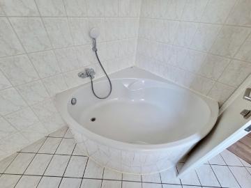 Apartment for rent in Wettinplatz - Ausgestattete Küche