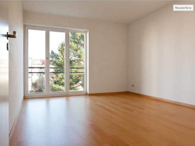 Etagenwohnung in 55545 Bad Kreuznach, Genheimer Str