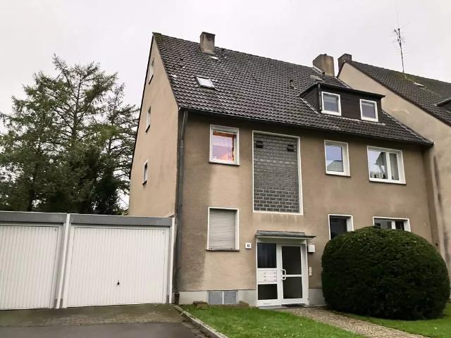 Etagenwohnung: 1 Zimmer Fernblick12 in Essen Vivawest GmbH