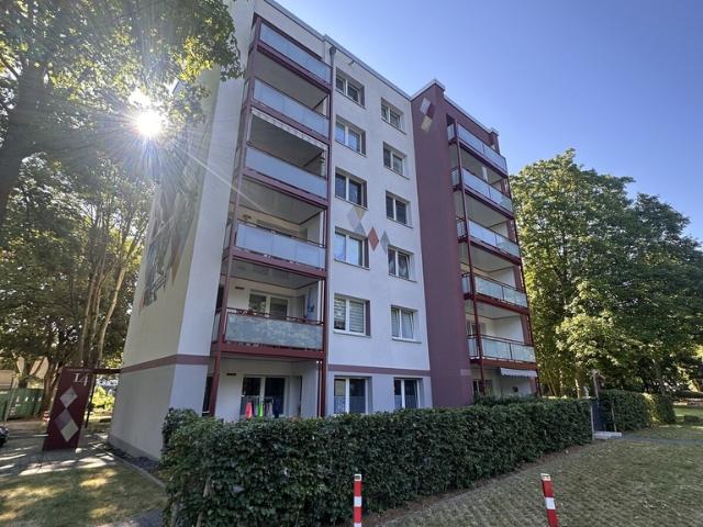 Etagenwohnung: 2 Zimmer Goldaper Weg14 in Moers Vivawest GmbH