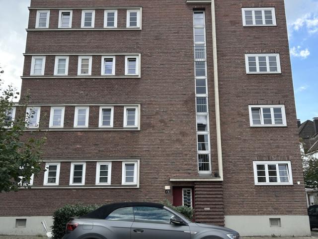 Etagenwohnung: 2 Zimmer Kampstraße72 in Duisburg Vivawest GmbH