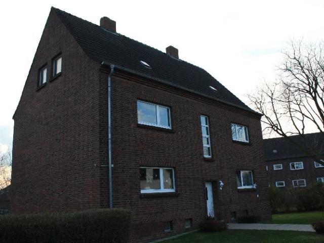 Etagenwohnung: 2 Zimmer Lohstraße69 in Duisburg Vivawest GmbH
