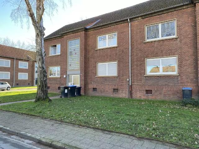 Etagenwohnung: 2 Zimmer Schillerstraße10 in Neukirchen Vluyn Vivawest GmbH