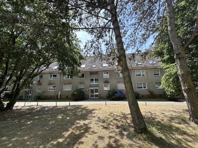 Etagenwohnung: 3 Zimmer Neukölner Straße143 in Oberhausen Vivawest GmbH