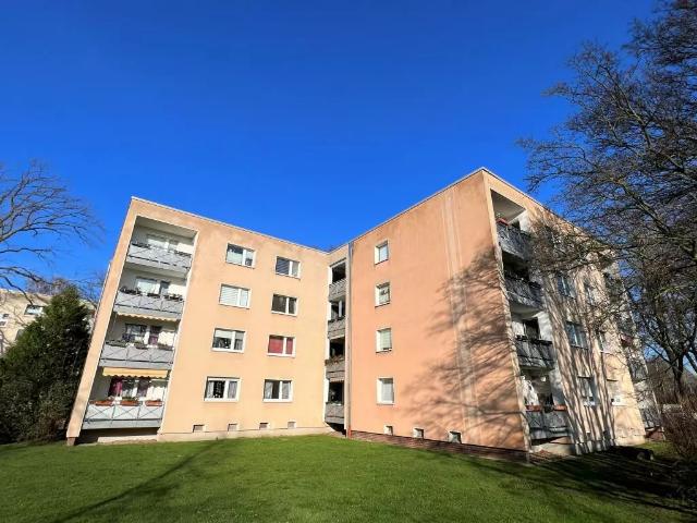 Etagenwohnung: 3 Zimmer Asberger Str.10 in Duisburg Vivawest GmbH