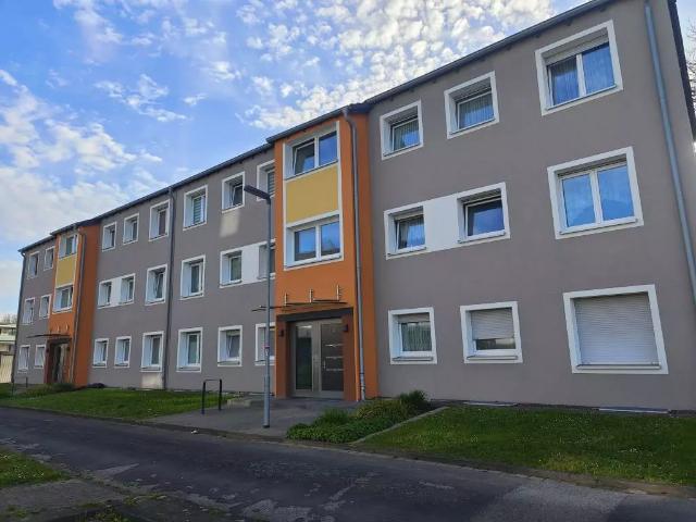 Etagenwohnung: 3 Zimmer Gertrudenweg1 in Moers Vivawest GmbH