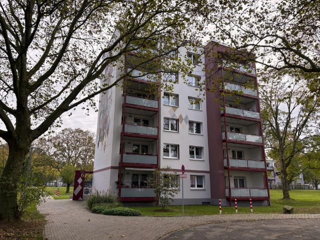 Etagenwohnung: 3 Zimmer Haffstraße6 in Moers Vivawest GmbH