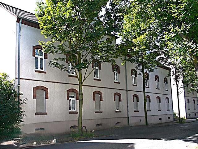 Etagenwohnung: 3 Zimmer Körnerstraße83 in Duisburg Vivawest GmbH