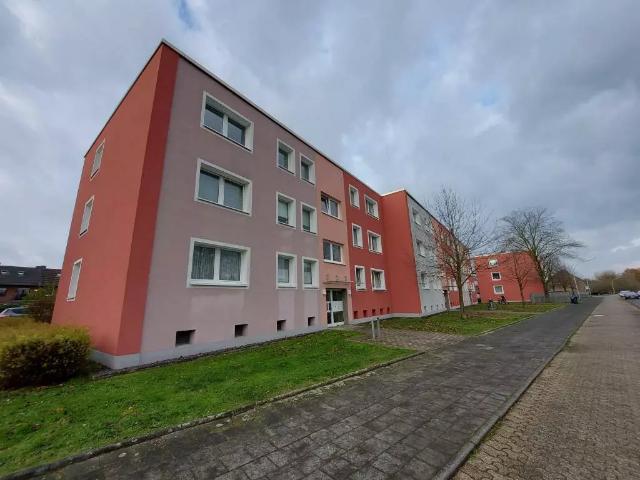 Etagenwohnung: 3 Zimmer Rundstraße30 in Kamp Lintfort Vivawest GmbH