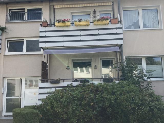 Etagenwohnung: 3 Zimmer Stettiner Straße62 in Mülheim Vivawest GmbH