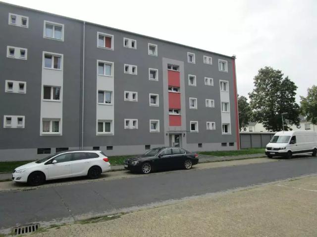 Etagenwohnung: 4 Zimmer Barbarastraße3 in Voerde Vivawest GmbH