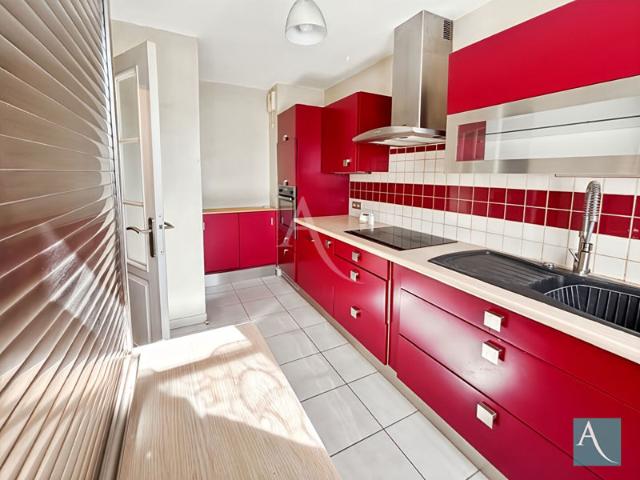 ETAMPES PAVILLON 4 CHAMBRES + GARAGE