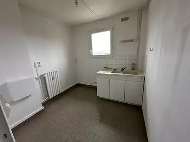Etampes sur Marne 02400 Achat / Vente appartement 3 pièces t3 cave balcon