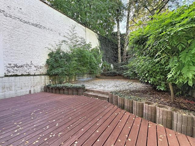 Etangs d'Ixelles: Ground floor 1 bedroom + terrace & garden