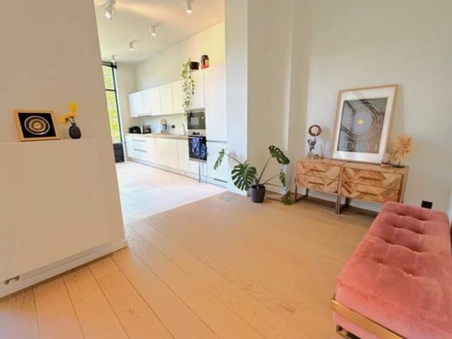 Etangs d'Ixelles/Bois de la Cambre: Fully Furnished + terra