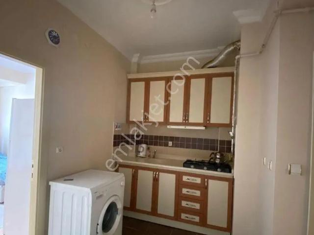 Eti Caddesinde Full Eşyalı Balkonlu Apart Daire