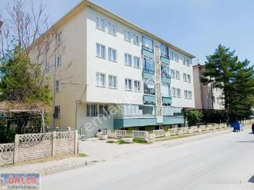 Eti Mahallesi Çiniliköşk Apt Satılık Geniş Komforlu Daire
