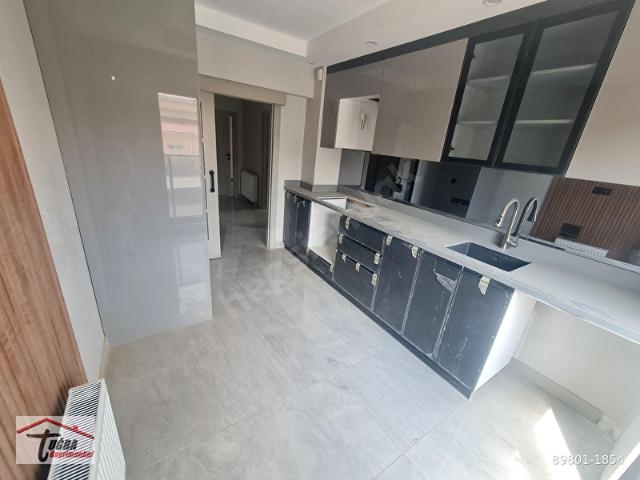 ETİMESGUT SIFIR BİNADA ÖN CEPHE ARAKAT ÇİFT BANYO 3+1 ASANSÖRLÜ LÜKS DAİRE