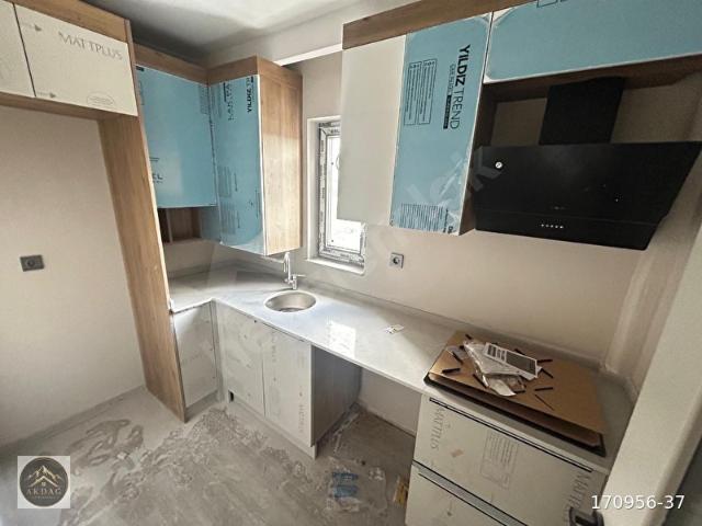 ETİMESGUT YEŞİLOVA MH 1+1 BAĞIMSIZ MUTFAK ARA KATTA FIRSAT DAİRE