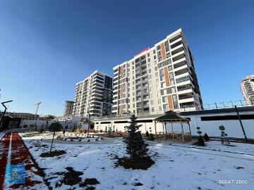 ÇETİN EMLAK 724 GÜVENLİKLİ K.OTOPARKLI 9.KAT GÜNEY CEPHE 4+1