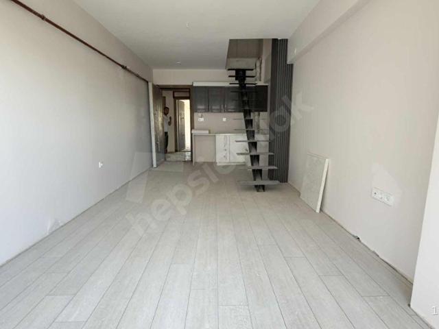 ÇETİN EMLAK'TAN ALIŞILMIŞLARIN DIŞINDA 1+1 DUBLEKS SATILIK DAİRE