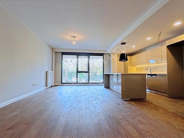 Etiler Tepecik Yolu Maana Flora Sitesi'nde Prestijli Sıfır Daire