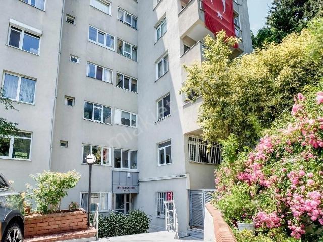 Etiler Türksan Sitesinde 3+1 Eşyalı Kiralık Daire