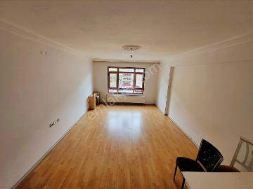 Etimesgut 30 Ağustos Mahallesi Kiralık 2+1 Daire