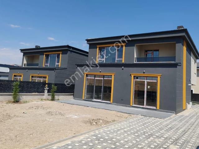 Etimesgut Ayyıldız'da 5+1 Sıfır Müstakil Villa